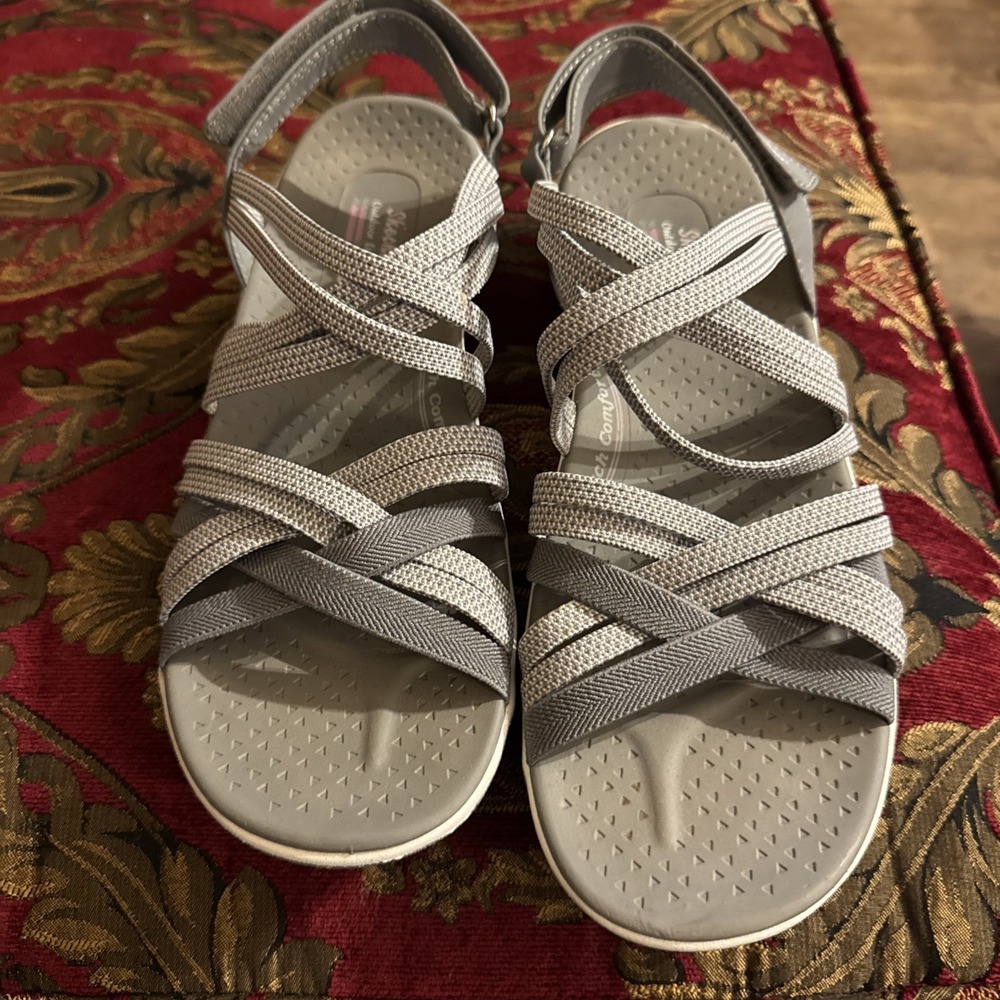 skechers Reggae Cup- Simply Stretch women's sz 8
